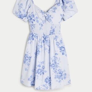 Hollister floral romper/ perfect condition